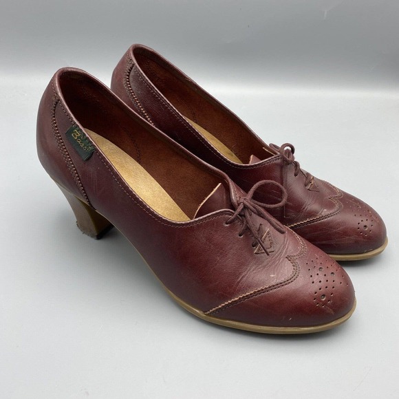 G.H. Bass & Co. Shoes - Vintage GH Bass Oxford Heels Shoes Size 10 M Burgundy Red Oxblood Lace Up